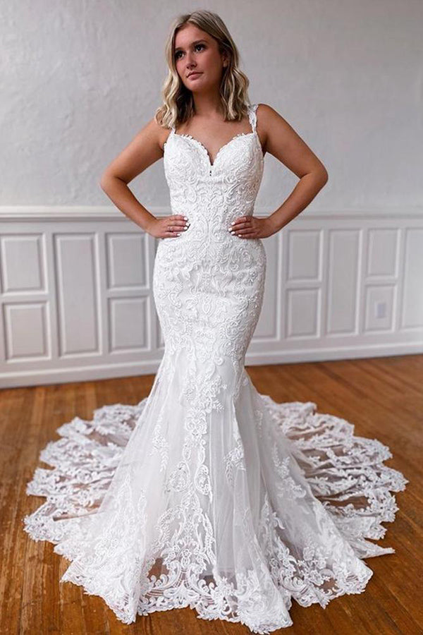 Gorgeous Mermaid White Lace Wedding Dress with Court Train