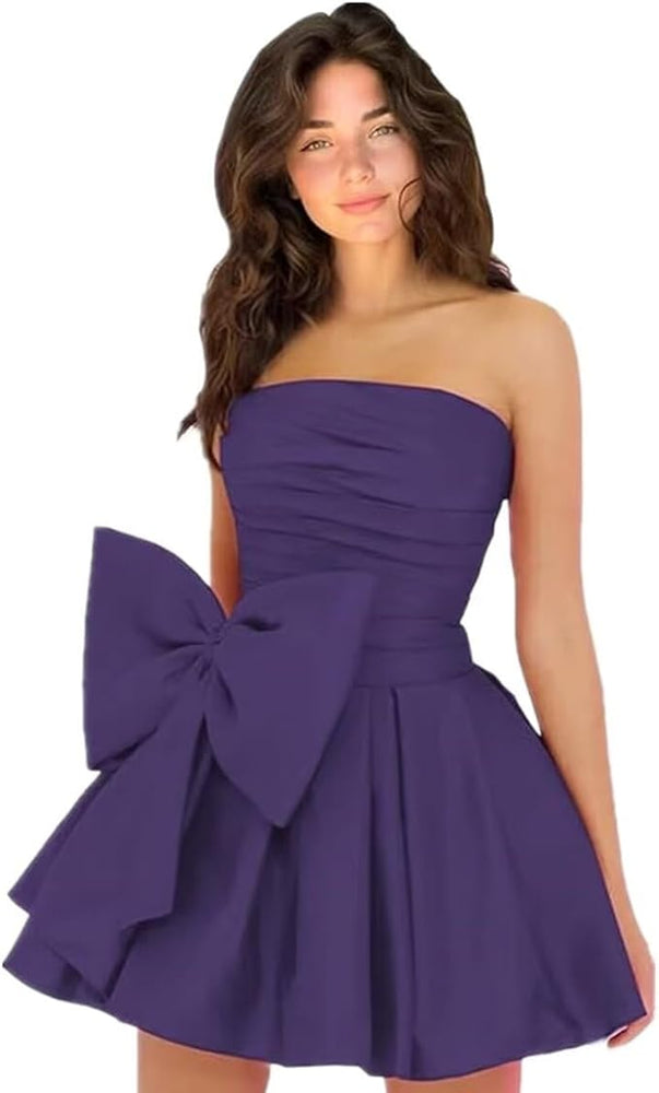 
                      
                        Sleeveless Ruched Short Homecoming Dresses Simple Mini Party Wear Dress with Bow
                      
                    