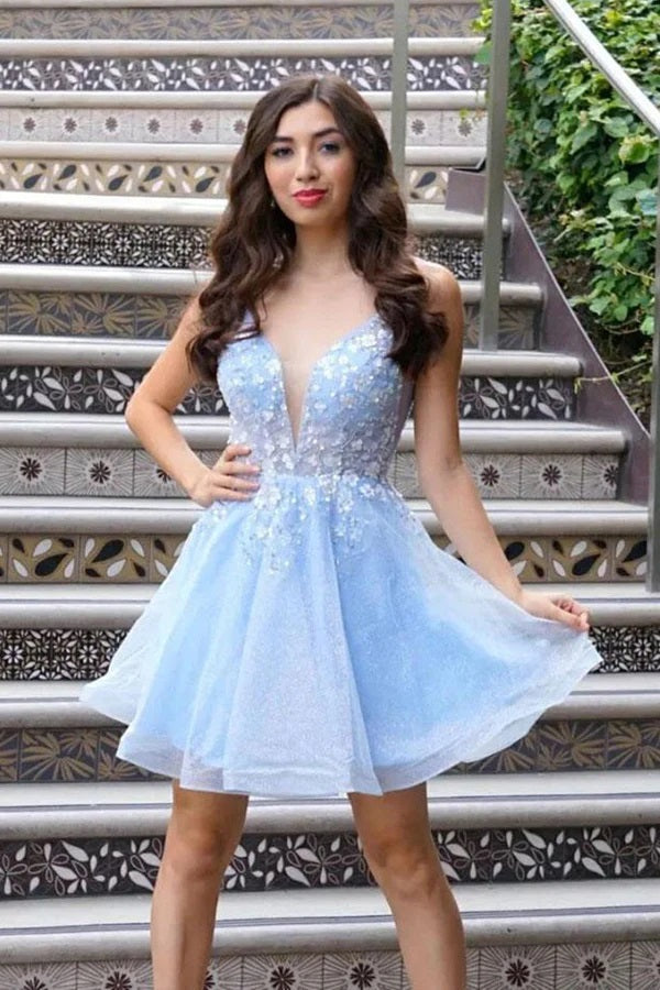 
                      
                        Light Blue Lace Floral V Neck Short Homecoming Dress
                      
                    