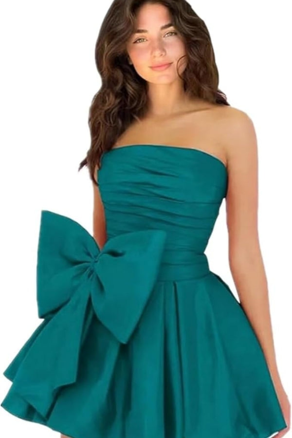 
                      
                        Sleeveless Ruched Short Homecoming Dresses Simple Mini Party Wear Dress with Bow
                      
                    