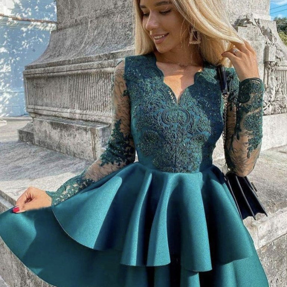 Long Sleeves V Neck Short Green Lace Prom Dresses, Long Sleeves Green Lace Homecoming Dresses, Green Lace Formal Evening Dress