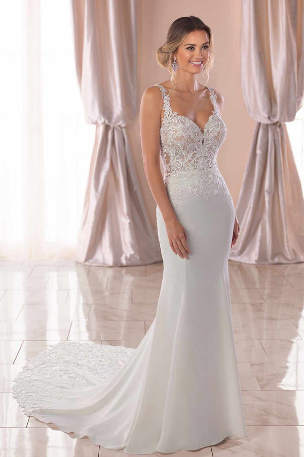 
                      
                        Mermaid Sweetheart Lace Top Wedding Dress With Court Train
                      
                    