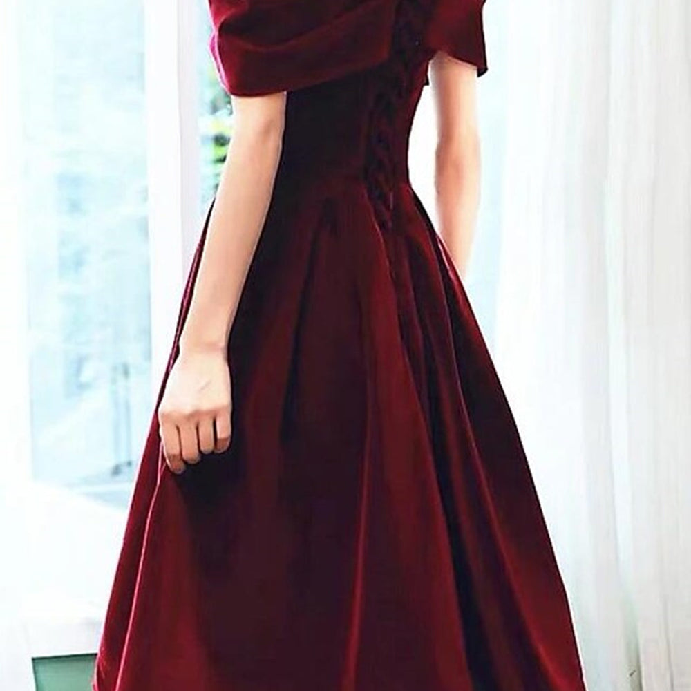 
                      
                        Off Shoulder Green/Burgundy Velvet Short Prom Homecoming Dresses, Green/Burgundy Velvet Formal Graduation Evening Dresses 
                      
                    