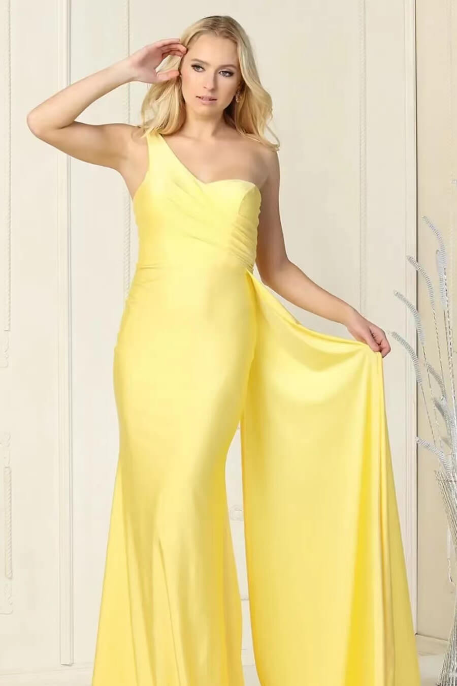 Online Elegant Mermaid Long Evening Dress with Ruffles Sweetheart One Shoulder