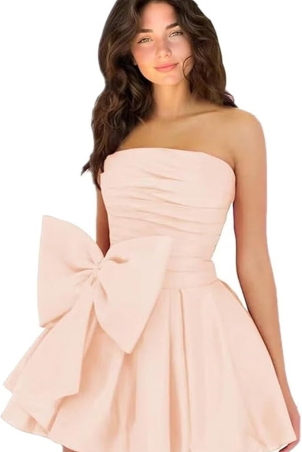 
                      
                        Sleeveless Ruched Short Homecoming Dresses Simple Mini Party Wear Dress with Bow
                      
                    