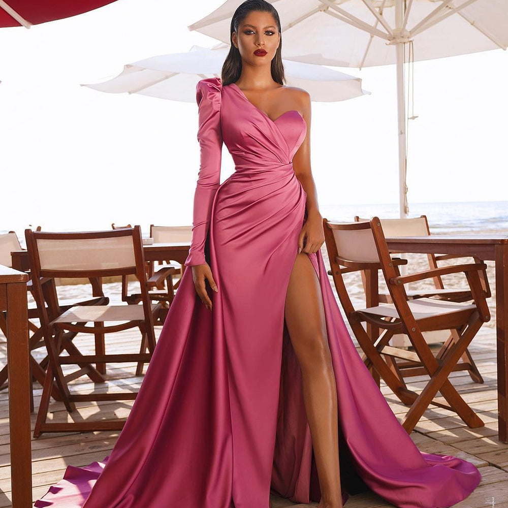 
                      
                        Sexy One Shoulder Satin Evening Maxi Gowns with Sweep Train Side Split Party Dress
                      
                    