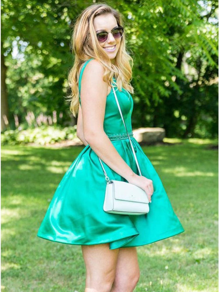 
                      
                        Simple Green Round Neck Satin Short Prom Dresses, Cute Green Homecoming Dresses, Green Formal Dresses, Evening Dresses
                      
                    