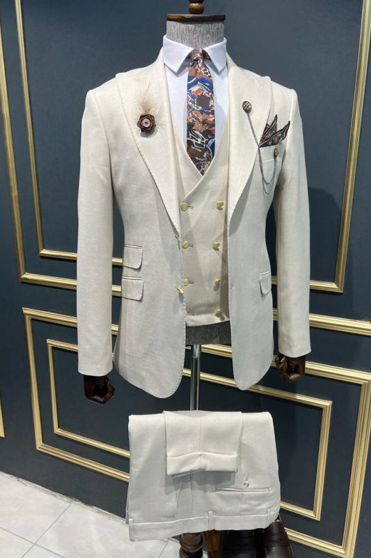 Baron Simple White Peaked Lapel Three Pieces Prom Suits