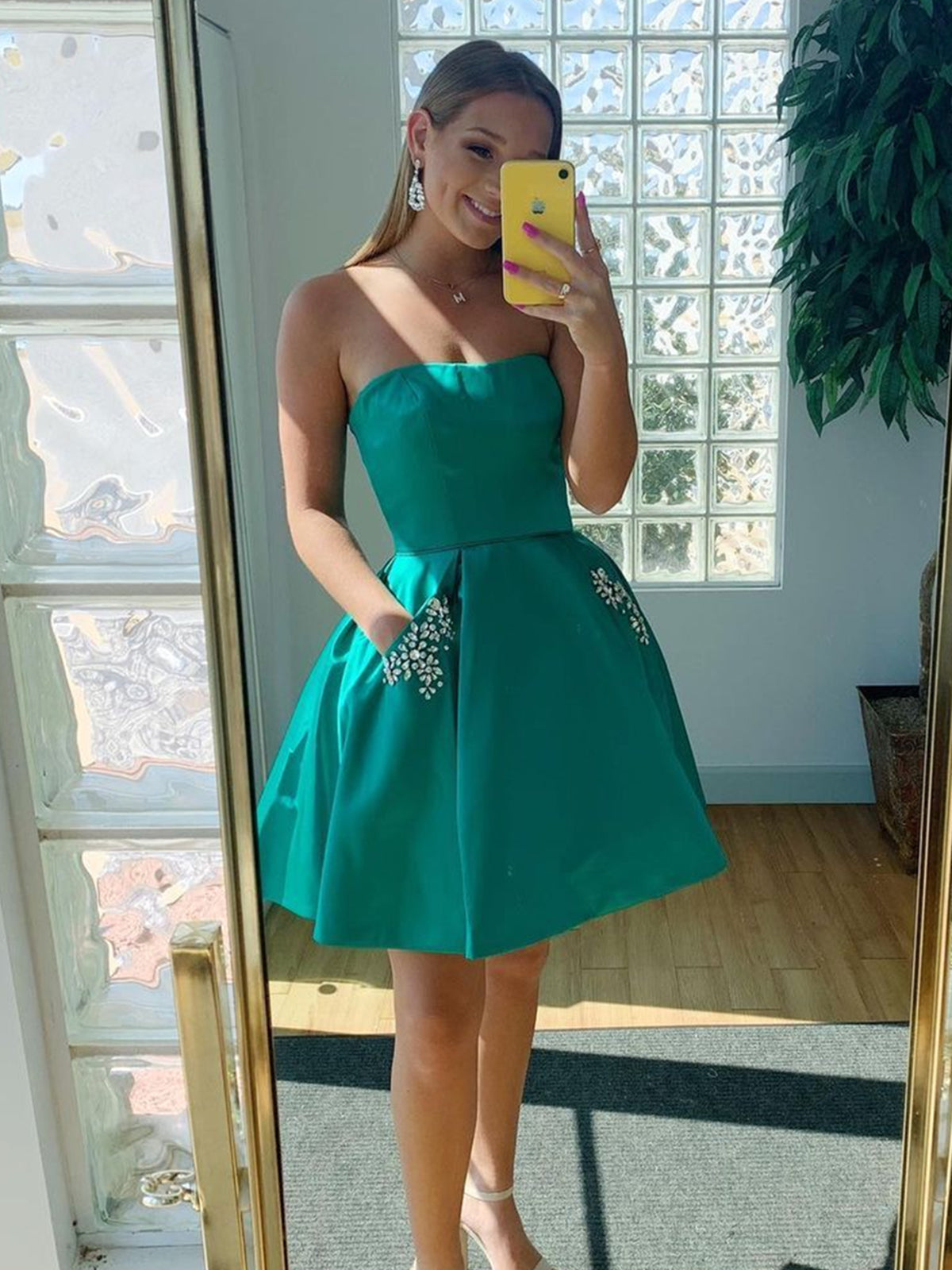 Strapless Open Back Green Short Prom Dresses with Pocket, Open Back Green Homecoming Dresses, Short Green Formal Evening Dresses