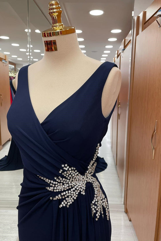 Stunning Midnight Blue V-Neck Prom Dress with Elegant Pleats and Sparkling Rhinestones
