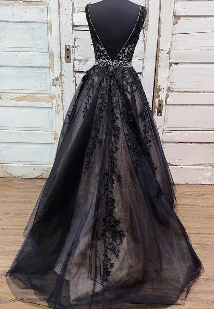 
                      
                        V Neck Backless Black Lace Long Prom Dresses, Backless Black Formal Dresses, Black Lace Evening Dresses
                      
                    